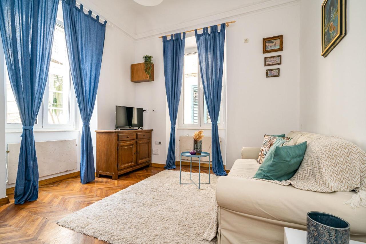 Laus I , Apartment In Old Town دوبروفينك المظهر الخارجي الصورة